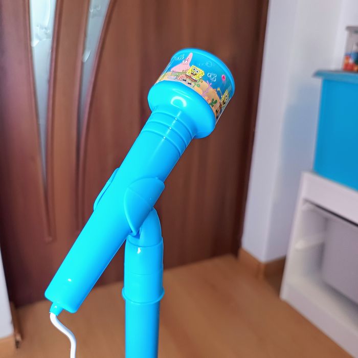 Мікрофон дитячий на стійці,з підсвіткою, музичний іграшковий мікрофон