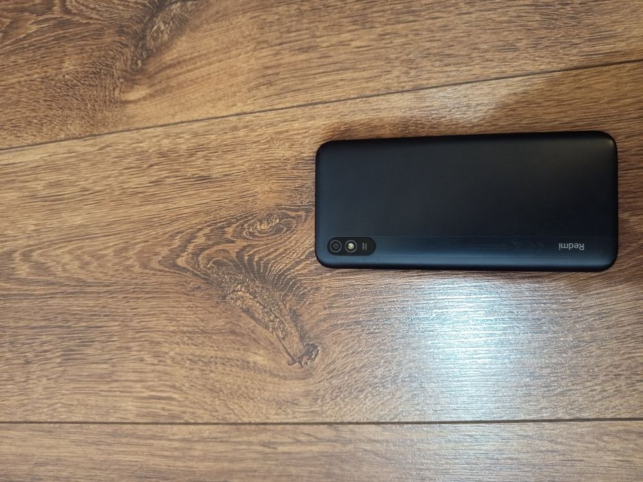 Продам телефон редмі 9А