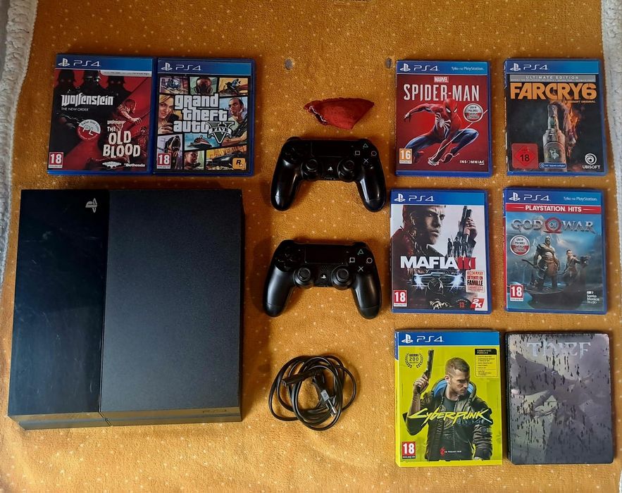 PlayStation 4 + 9 gier + 2 pady
