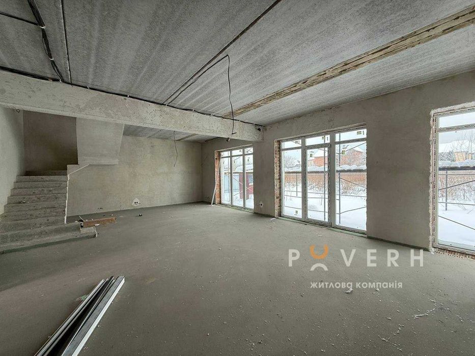 Будинок у Вовчинцях з частковим ремонтом