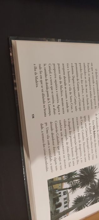 Livro sobre Roteiros de Portugal