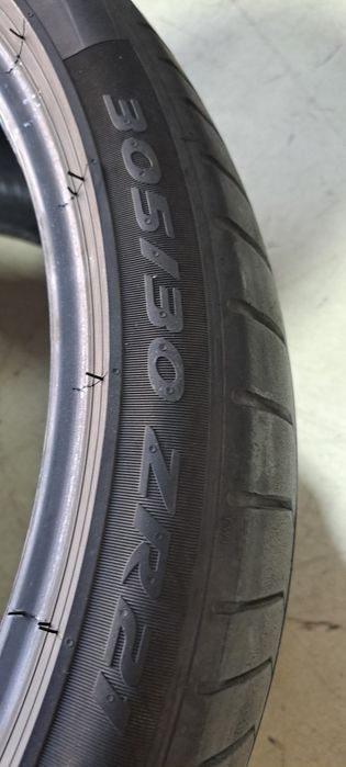 Pneus 305/30/21 pirelli P0