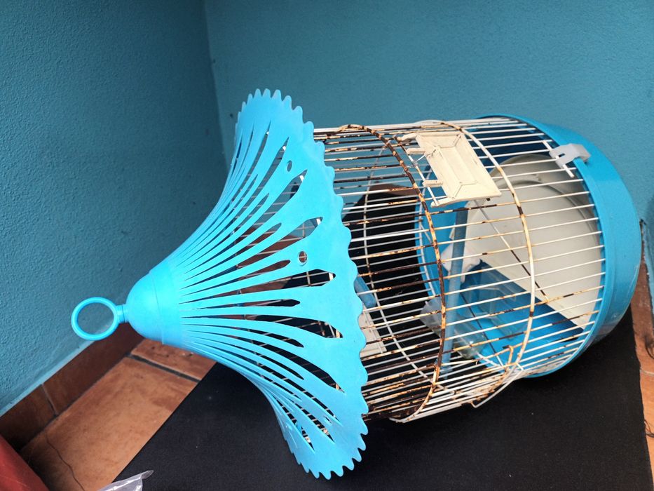 Gaiola de pássaros pequenos