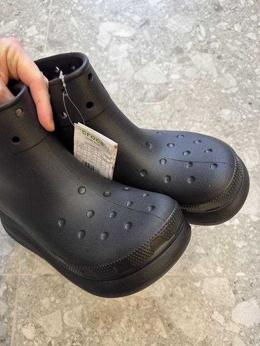Crocs crush boot