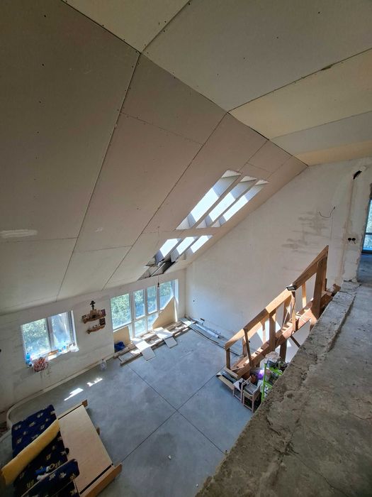 ПРОДАЄТЬСЯ ПЕНТХАУС з терасами у Ворзелі (1 км від Бучі)