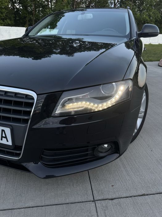 Продам Audi A4 B8 2009 2.0 TFSI