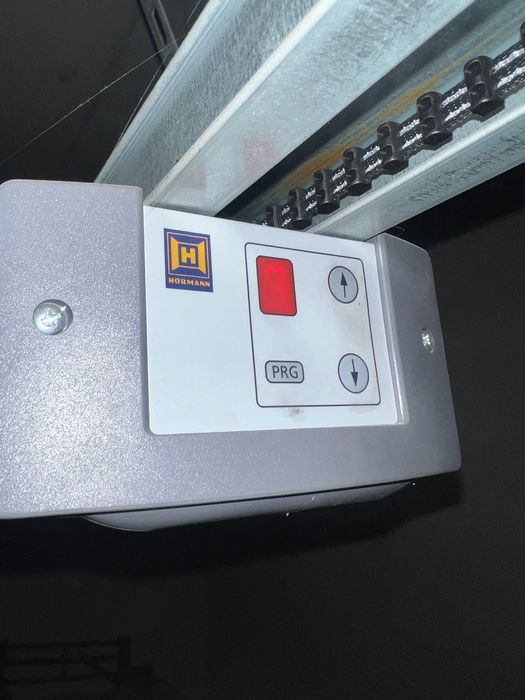 Garaż Prądnik Biały ŻABINIEC -zamykany bramą (horman) ul. Konecznego