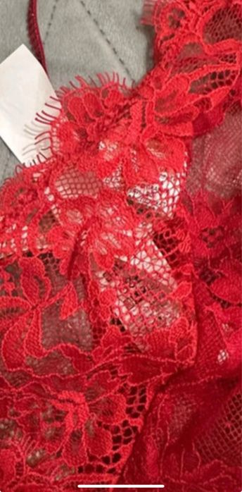 Body damskie Intimissimi s