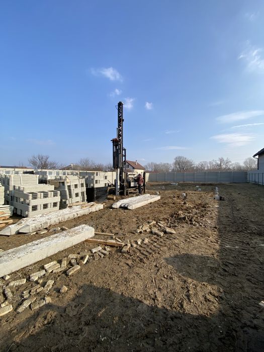 Палі залізобетонні, сваї, пальовий, свайний фундамент, залізобетон