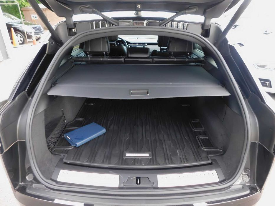 Land Rover Range Rover Velar      2021