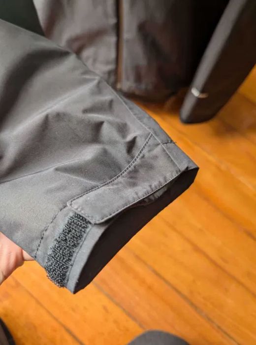 Casaco Corta Vento The North Face, tamanho L – Excelente estado