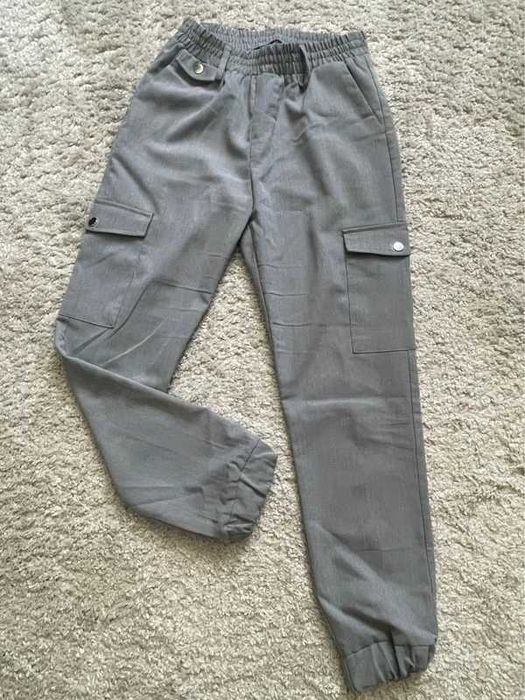 Szare popielate spodnie 7/8 chino chinosy joggery Sinsay 32 XXS