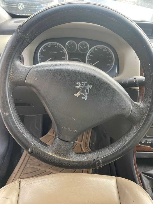 Peugeot 307 1.6 gasolina 108 cv 2001