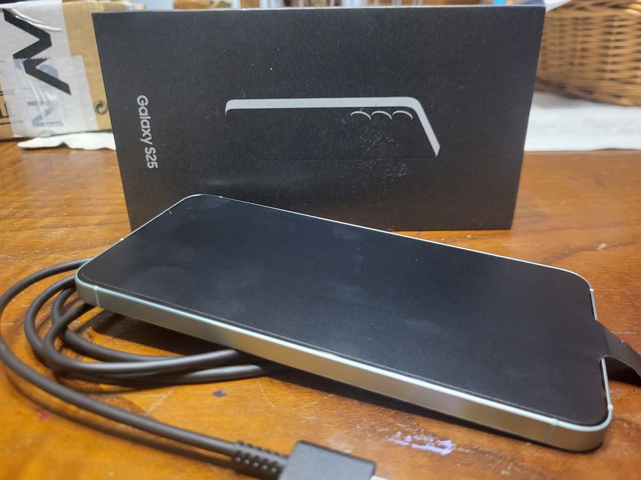 Samsung galaxy s25 256g