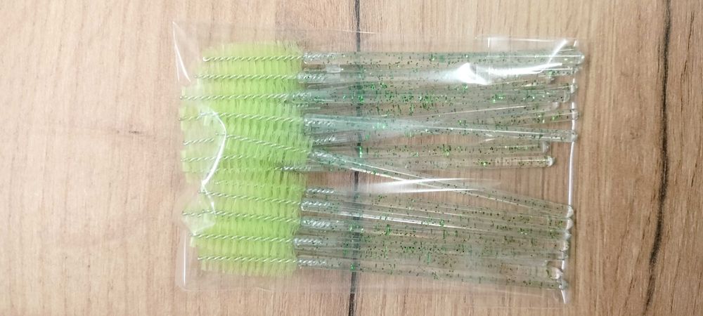 Szczoteczki do brwi i rzęs 20 sztuk