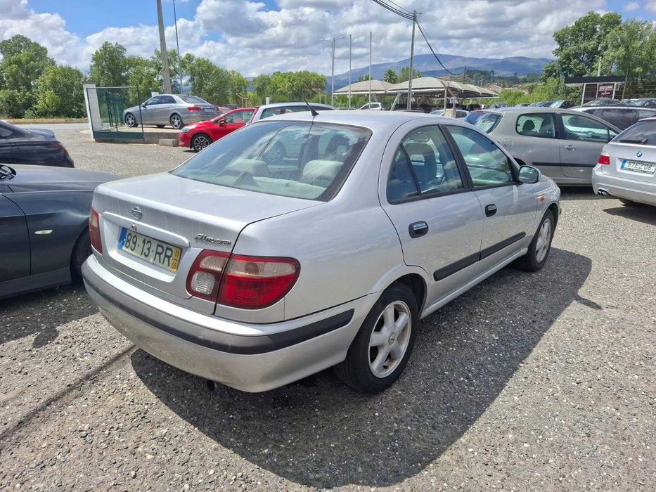 Nissan Almera N16 2.2 Diesel - Para Restauro ou Peças