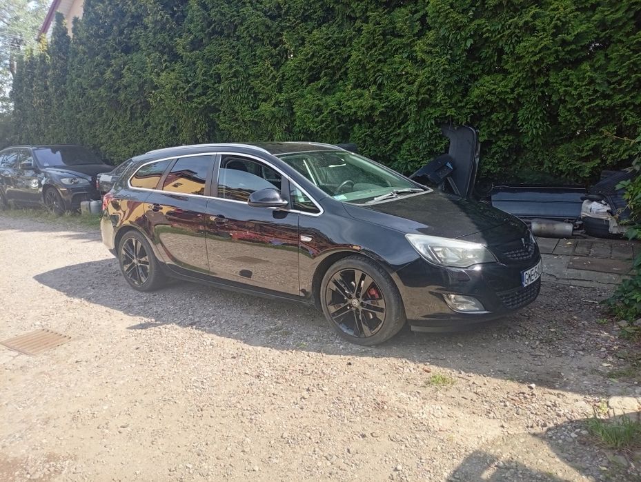 Opel astra J z silnikiem 1.9 CDTi