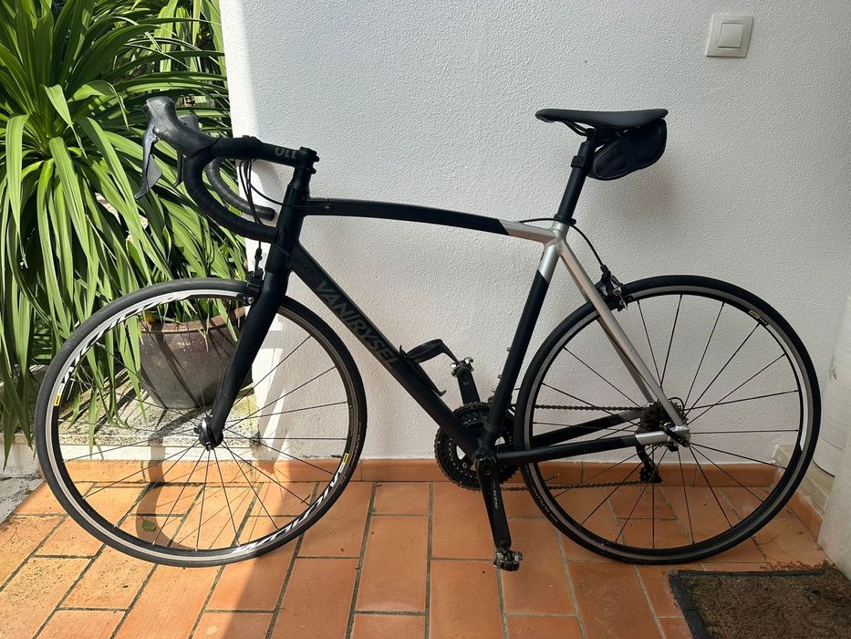 Racer bikes vanirysel &  coluer