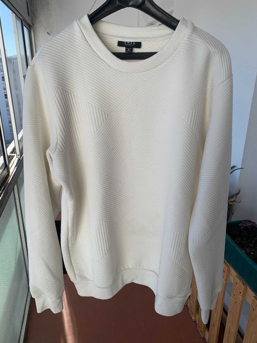 Sweatshirt Texturada Smog Branca / Marfim – Tamanho M – Regular Fit
