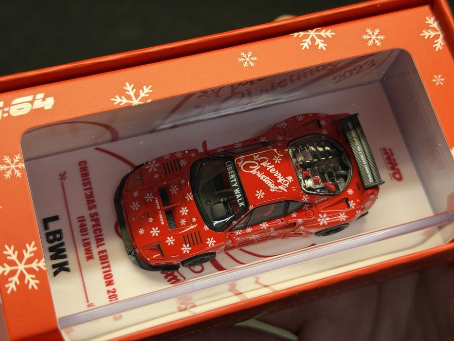 Inno Models 1/64 LBWK (Liberty Walk) F40 Red With Graphics