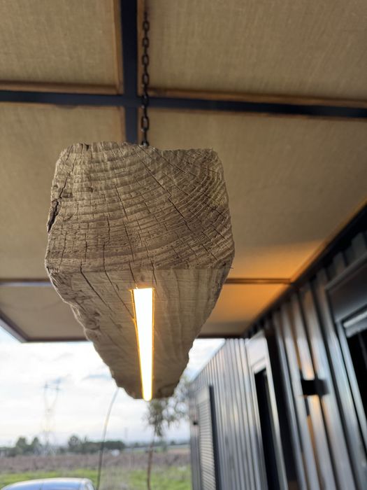 Luminária Pendente em Madeira Rústica de Carvalho em Led