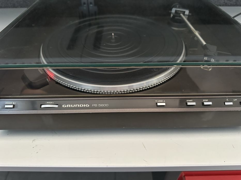 Gramofon szufladowy Grundig PS-5600