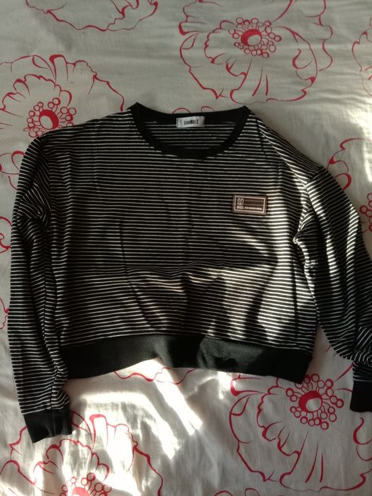 Коротка кофтинка