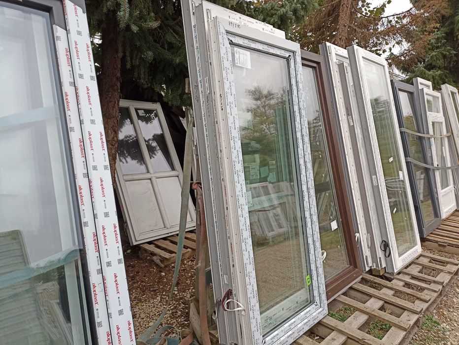 Okno pcv balkonowe 89/210 szary trzy szybowe