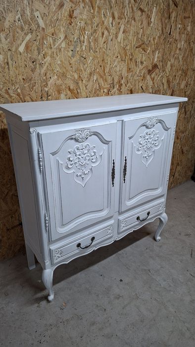 Barek ludwikowski bielony przecierka komoda