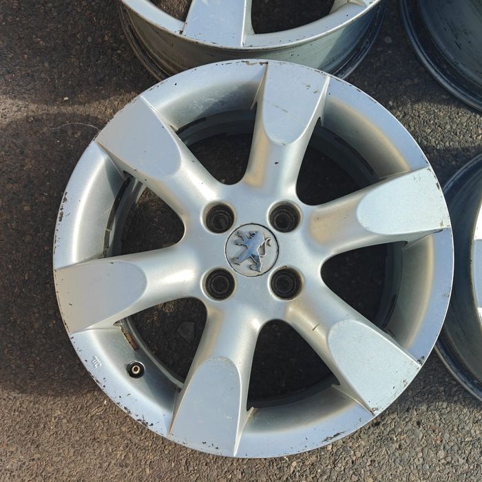 4 felgi aluminiowe Alufelgi 16" 4x108 Peugeot Citroën