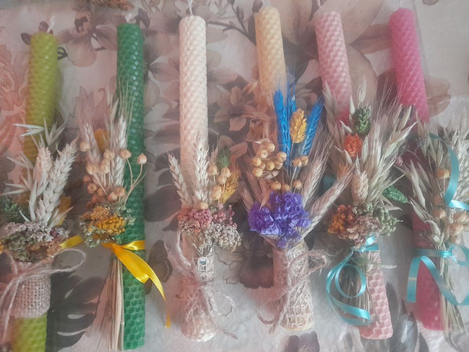 Воскові стрітенськи свічки