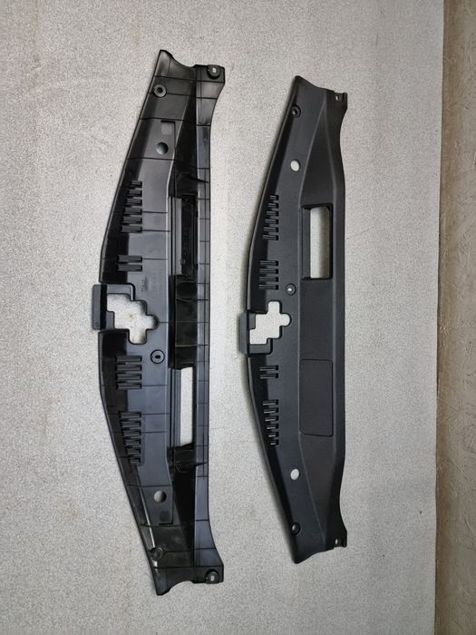 Накладка замкової панелі Toyota Camry 70 розборка 2018-2024