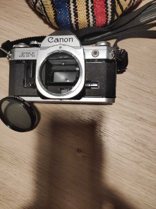 Canon AT-1 vintage