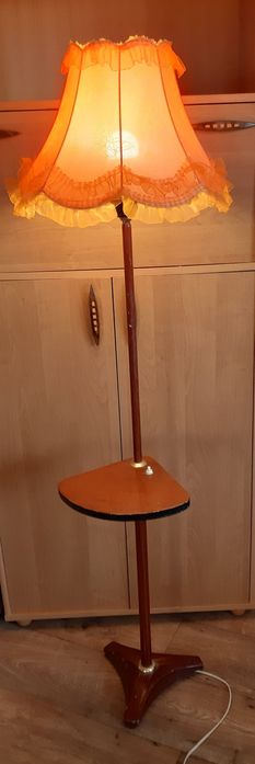 Продам торшер 1.47 см