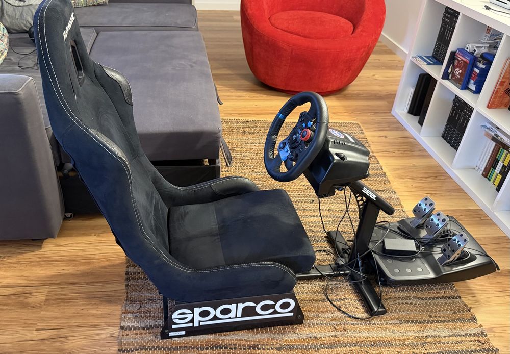 Conjunto cadeira playseat e volante logitech g29