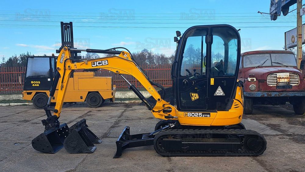 Minikoparka JCB 8025 ZTS 2017r.