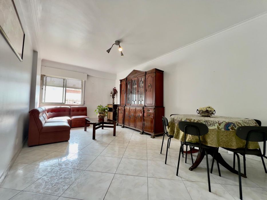 Apartamento T3 casal de Sao Brás Amadora