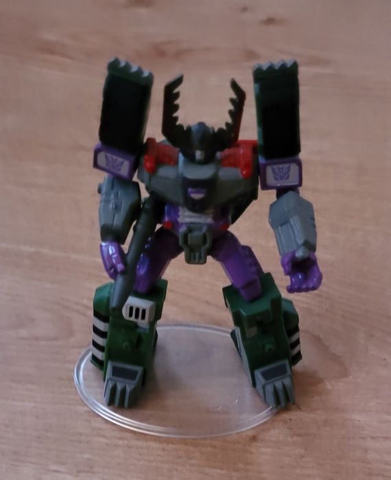 Sprzedam lub zamienię figurkę Transformers!