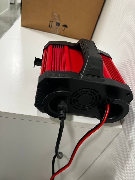 Зарядний пристрій на 25 ампер