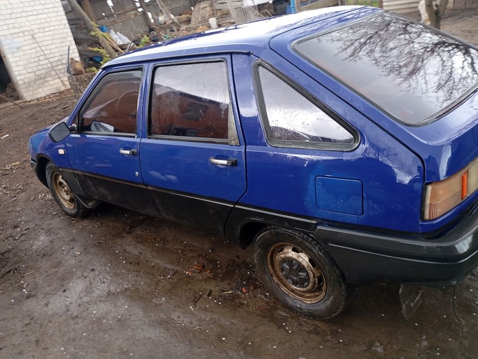 Продам Иж 2126 Ода