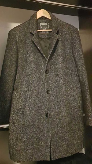 Продам пальто  размер 50