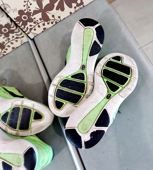 Buty sportowe Nike roz 44 Lunarglide 5 zielone męskie modne