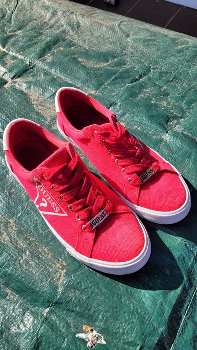 Tenisówki Guess r.39