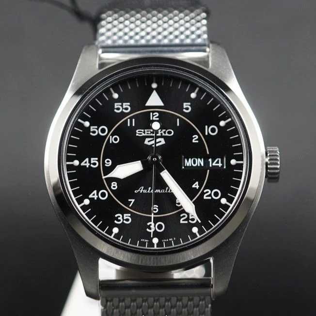 Годинник Seiko 5 Sports SRPH23K1 Новий