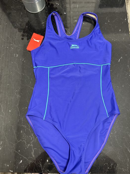 Купальник для бассейна.