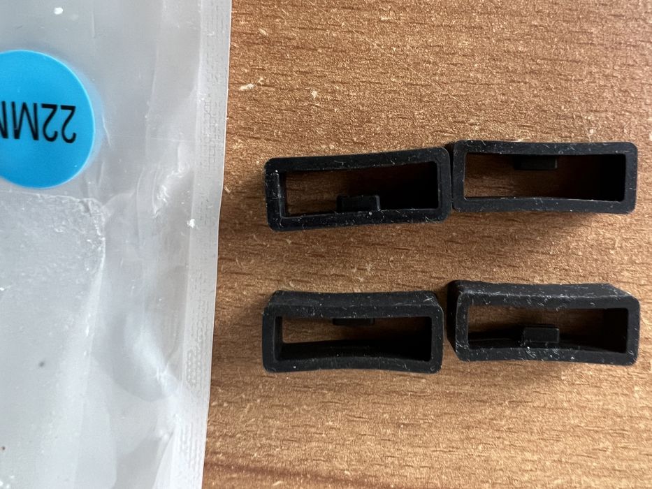 4x Szlufka do paska zegarka Smartwatch 22mm