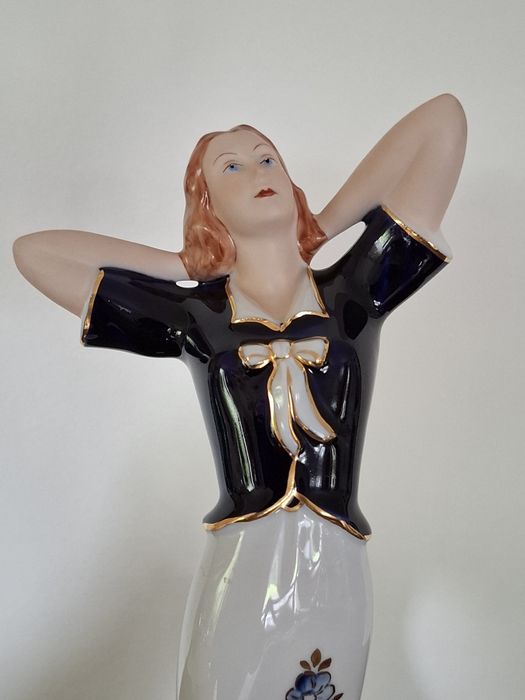 Royal Dux rzeźba Figura 29 cm sygnowana