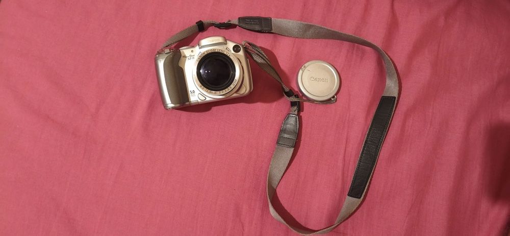 Canon PowerShot S2 IS