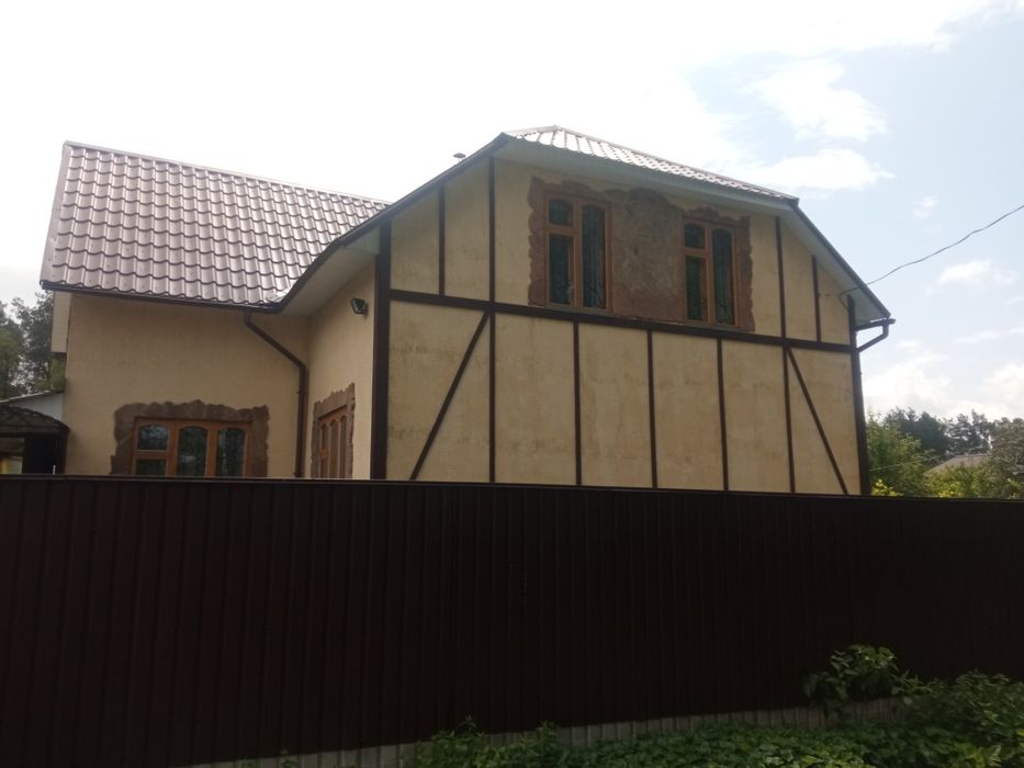 Продаю дачний будинок