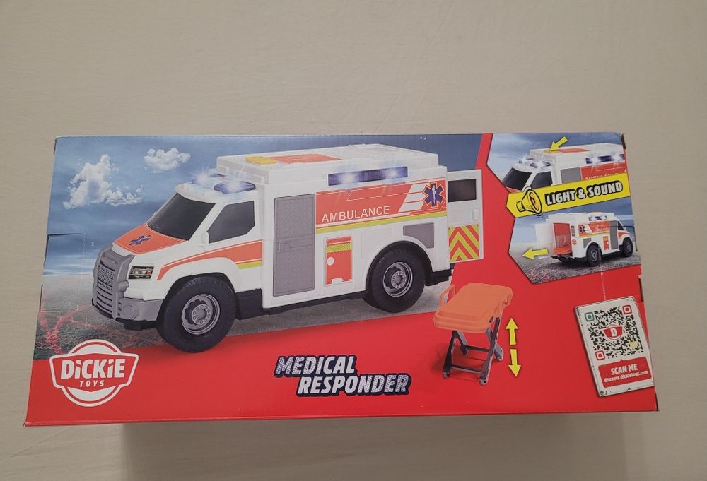 Veículo Dickie Action Series Ambulância 30 Cm